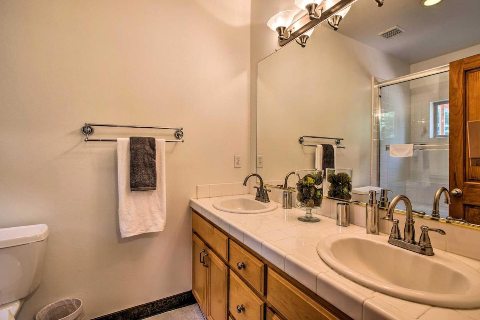 Moosetrack By Avantstay Cozy Cabin In The Of Tahoe Donner W Hot Tub Truckee Esterno foto