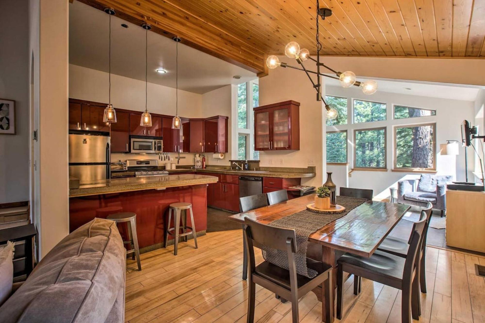 Moosetrack By Avantstay Cozy Cabin In The Of Tahoe Donner W Hot Tub Truckee Esterno foto